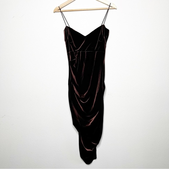 Nookie Rumi Midi Dress in Chocolate Velvet Ruched Sides Stretch Shoulder Straps - Picture 5 of 10
